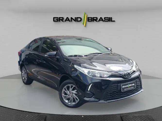 Toyota Yaris XS Sedan 1.5 Flex 16V 4P Aut. 2024