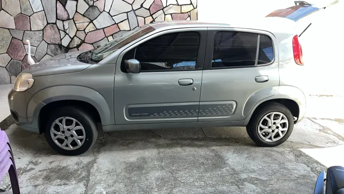 Fiat Uno Vivace Celeb. 1.0 EVO F.flex 8V 5P 2014