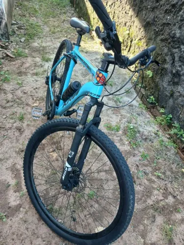 BICICLETA KRW ARO 29 ° (PRA VENDER LOGO)