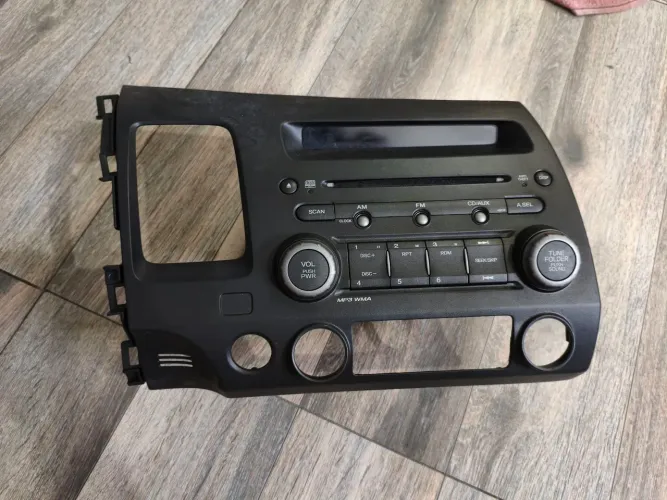 Rádio original Honda Civic G8