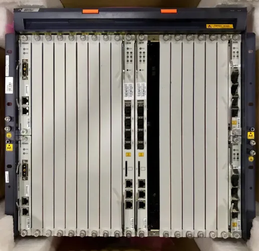 OLT ZTE C300 11U 19" 10G + PLACA ZTE GTGH GPON C++
