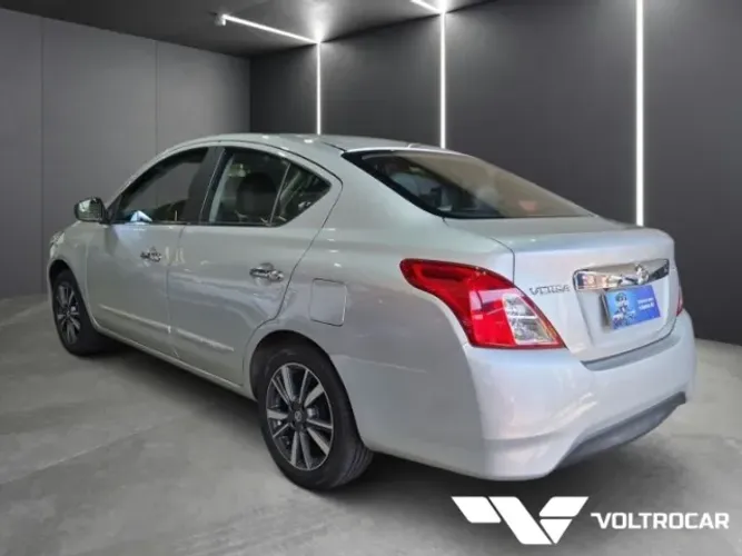 Nissan Versa SL Direct 1.6 16V Flex Aut. (pcd) 2020