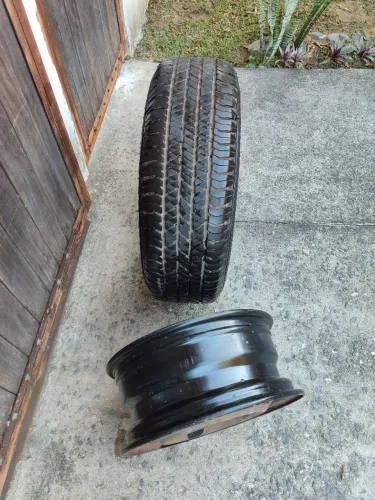 Pneu e roda 16