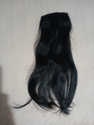 Vendo Cabelo Humano Liso levemente ondulado com fita e Tic Tac 