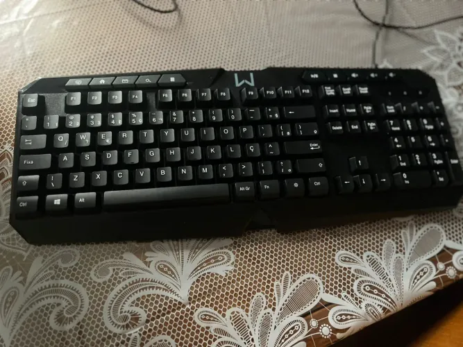 Vendo teclado e mouse gamer - Multilaser