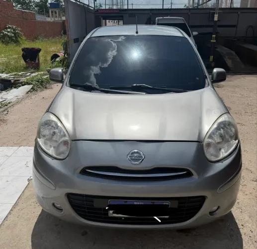 Nissan March SV 1.6 16V Flex Fuel 2013