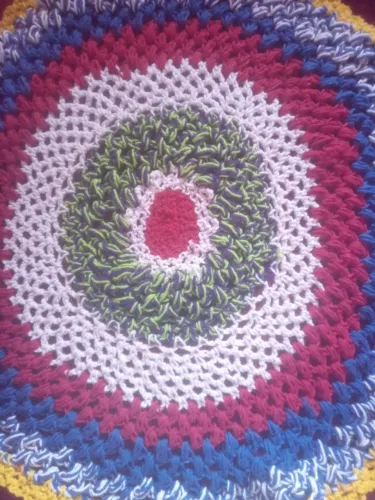 Tapete de croche colorido 