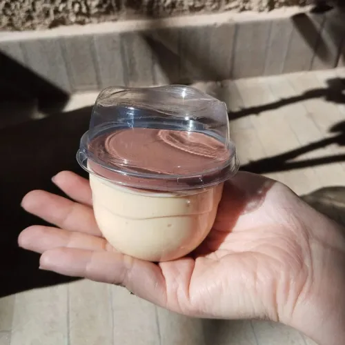 Mousse de Maracujá com Cobertura de Chocolate