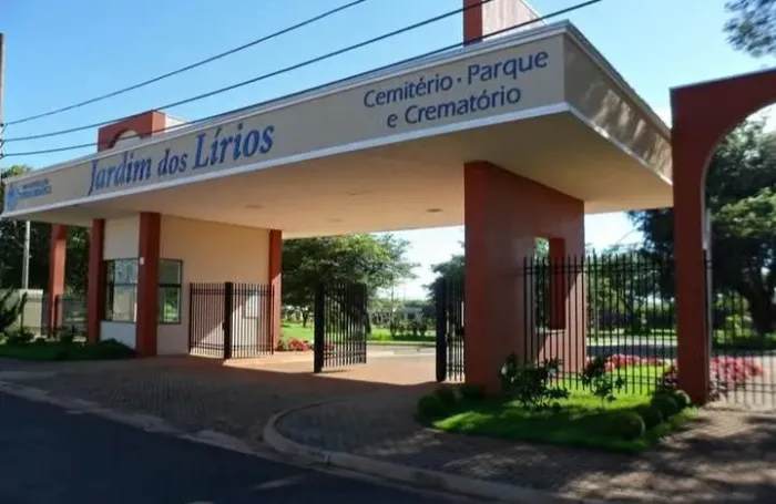 JAZIGO À VENDA - JARDIM DO LÍRIO