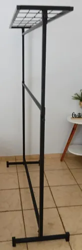 Arara de roupas