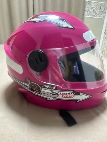 CAPACETE INFANTIL (para crianças de 3 a 8 anos)