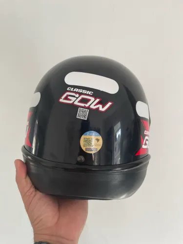 Capacete