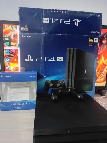 PLAYSTATION 4 PRO 1 TB
