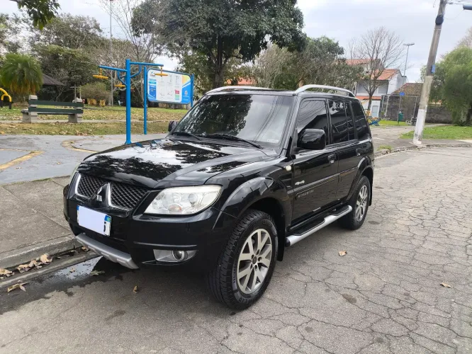 Mitsubishi Pajero TR4 2.0/ 2.0 Flex 16V 4X4 Aut. 2013