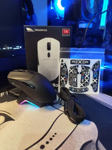 Mouse SmailWolf M3 Pro Preto PAW3311 | Dock RGB | 1000Hz | Tri-Mode<br>