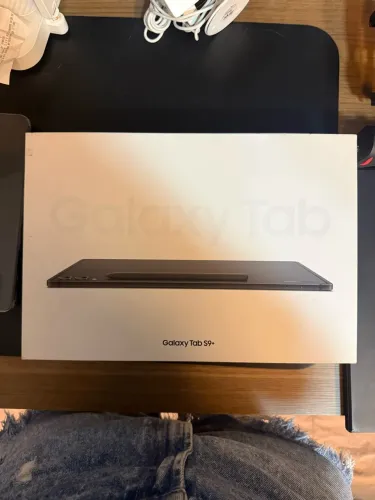 Galaxy Tab S9+ - 12GB 512GB + Pencil + Capa e Teclado Samsung