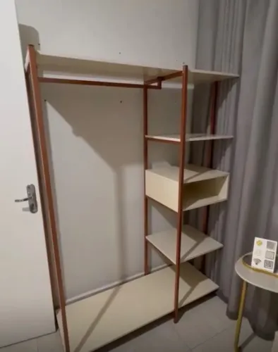 Arara closet