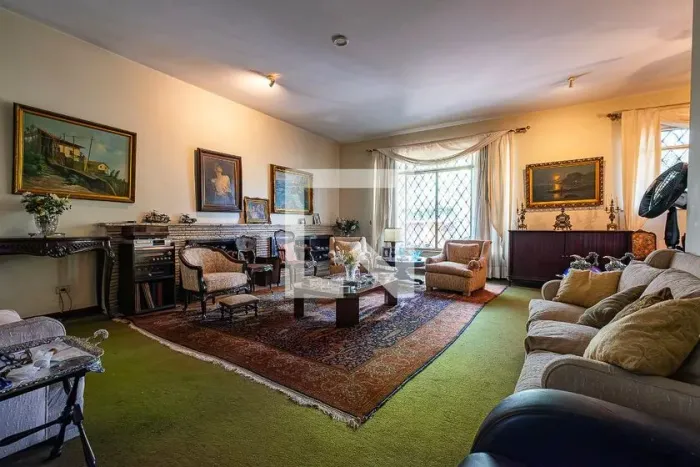 Casa à Venda - Vila Madalena, 4 Quartos, 210 m2