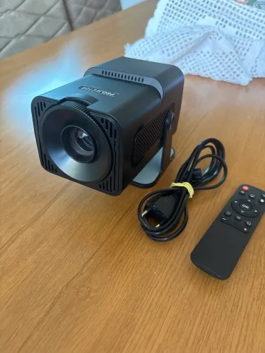 Projetor Mini Hy320 Preto