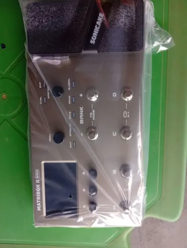 Kit guitarra e pedaleira