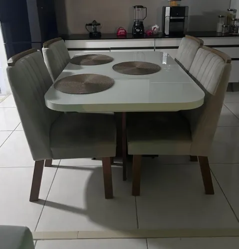 Mesa Vezzo 4 lugares