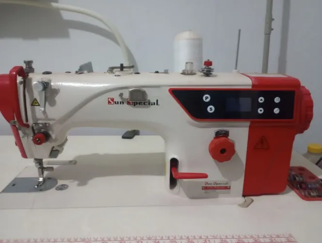 Máquina Costura industrial