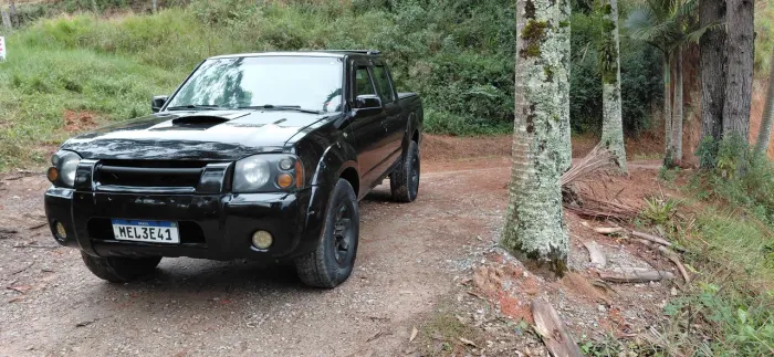 Nissan Frontier Se/se Strik/one CD 4X4 2.8 Dies 2005