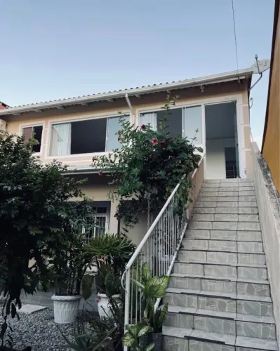 Aluguel casa segundo piso