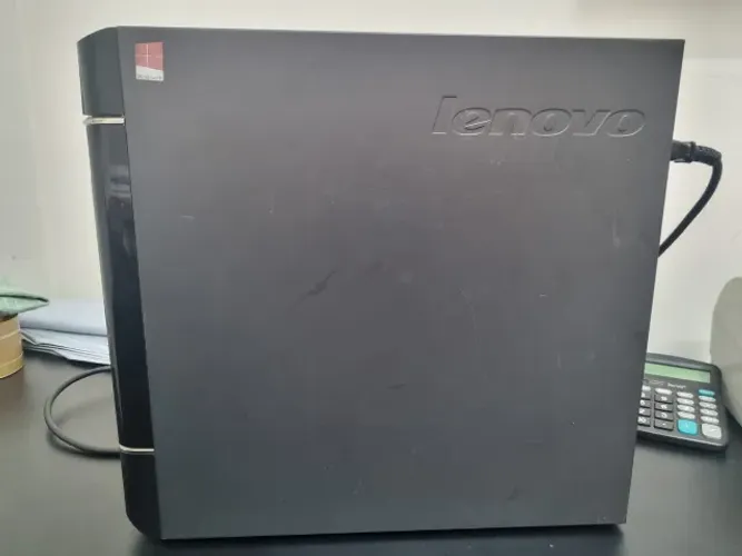 PC com Intel Celeron G1610, 4GB RAM e SSD 240GB