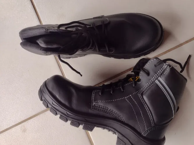 Bota profissional trabalho