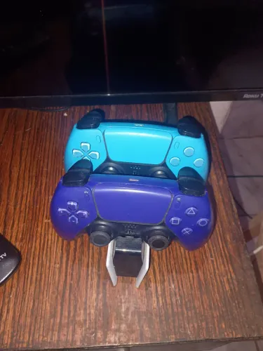 Controles ps5 + base de carregamento só venda