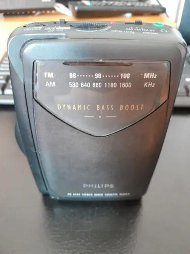 Walkman Toca fitas Philips AQ 6542 Stereo Dynamic Bass Boost