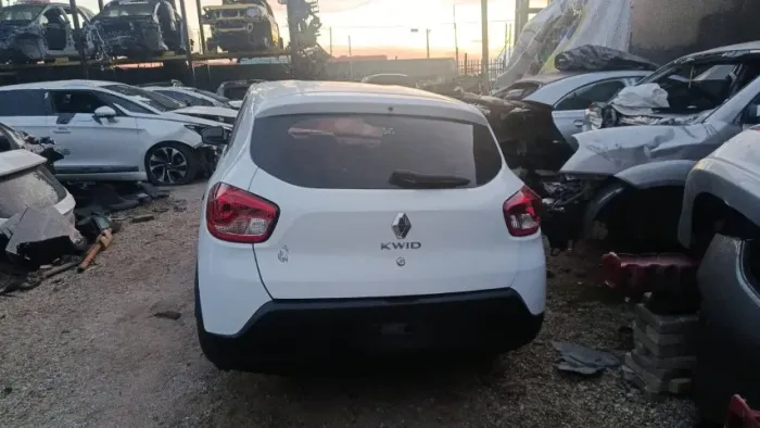 SUCATA RENAULT KWID
