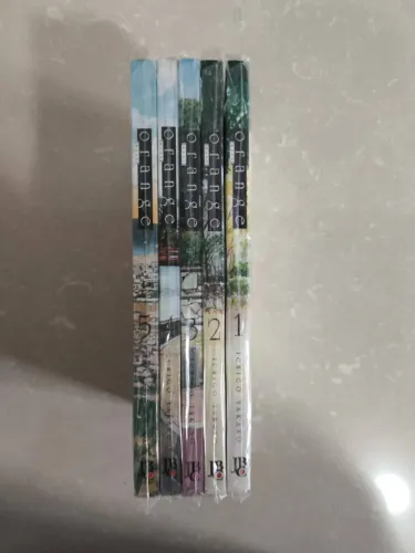 Mangás Orange Volumes 1, 2, 3, 4 e 5 Usados
