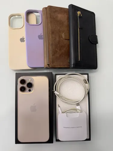 Iphone 13 pro max 1 TB - lateral Dourado