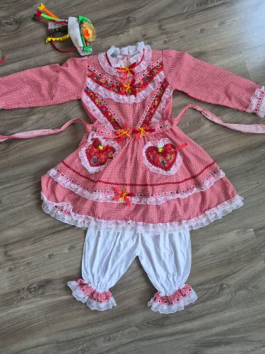 Vestido junino tamanho 10