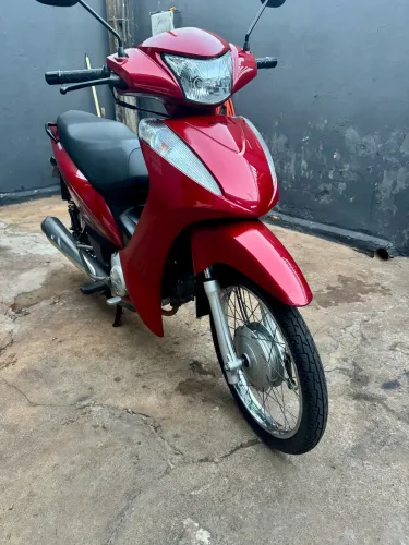 Biz 125 ES