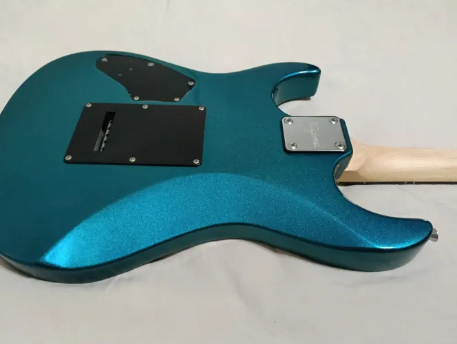 Vendo guitarra Tagima semi nova