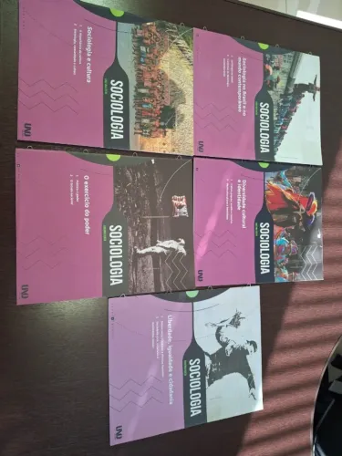 APOSTILAS SISTEMA UNO - 1º ANO ENSINO MÉDIO - SOCIOLOGIA