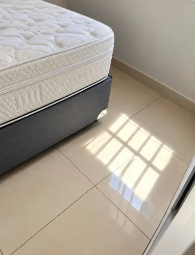 Cama Queen Completa + Colchão Ortobom + Box + Cabeceira | Ótimo Estado