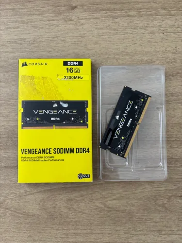 MEMÓRIA RAM 16g 3200MHz (NOVO) VENGEANCE