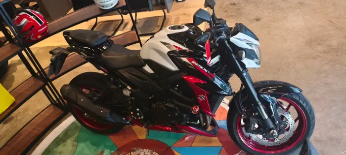 GSX-S 750