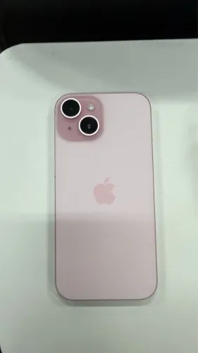 iPhone 15 128GB