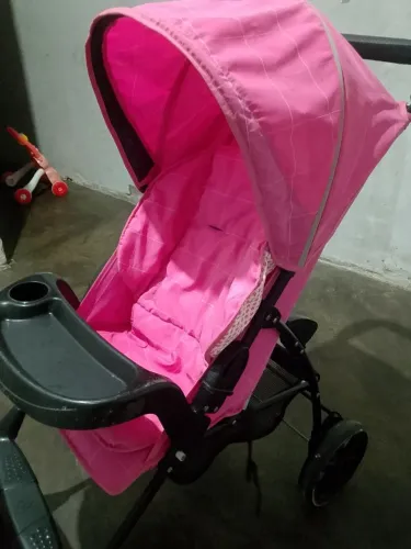 Carrinho galzerano, semi novo pouco tempo de usor