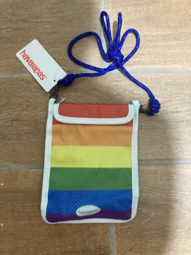 Porta-documentos Havaianas Original com Cordão - Novo com Etiqueta