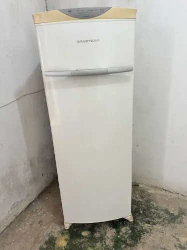 Geladeira Brastemp 1 Porta - Modelo BRB39A