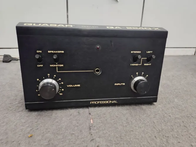Amplificador quasar 