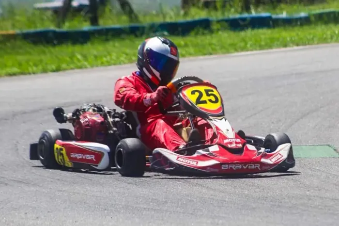 KART F4 - Bravar 2020
