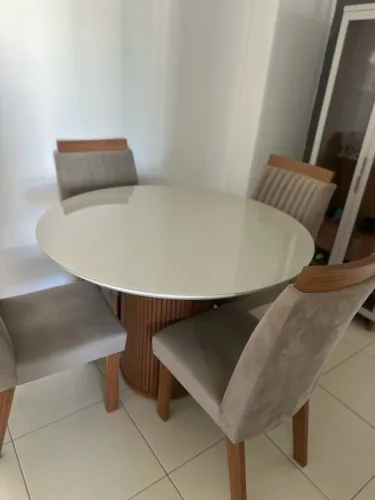Mesa tampo de vidro