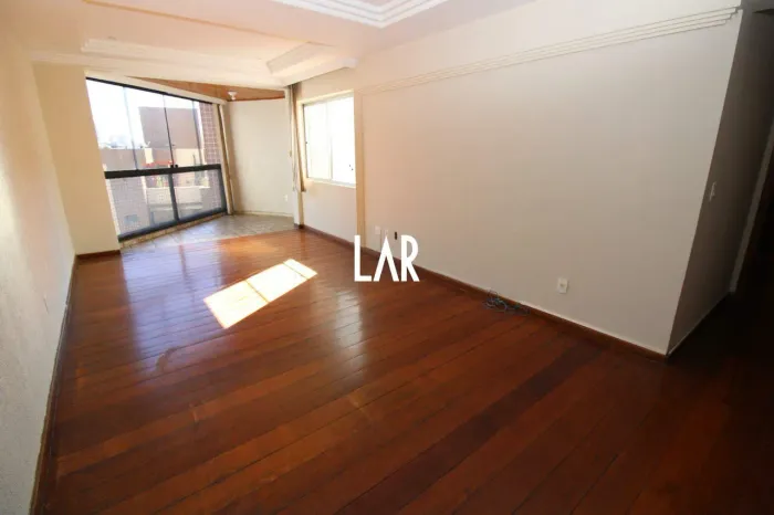 Apartamento à venda, 4 quartos, 1 suíte, 2 vagas, Estoril - Belo Horizonte/MG